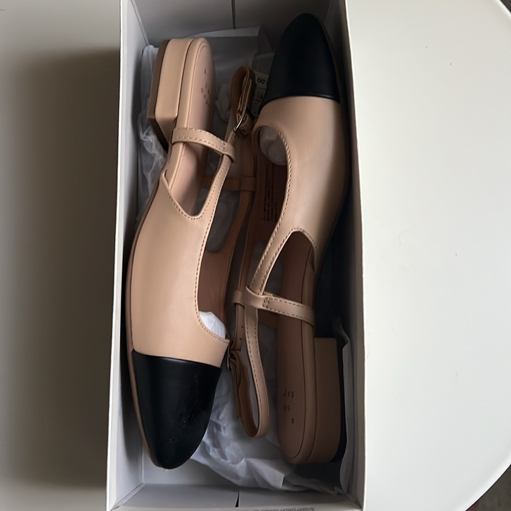 A New Day Tan and Black Flats with Slingback Strap - Picture 7 of 7